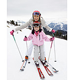   Mutter, Tochter, Skifahren