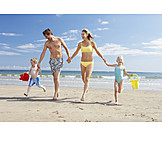   Sommer, Familie, Strandurlaub, Sommerferien, Familienurlaub