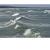   Wellen, Ostsee, Stürmisch