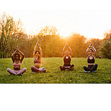   Sonnenuntergang, Yoga, Asana, Yogagruppe