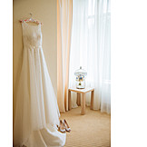   Hochzeitskleid, Fensterlicht